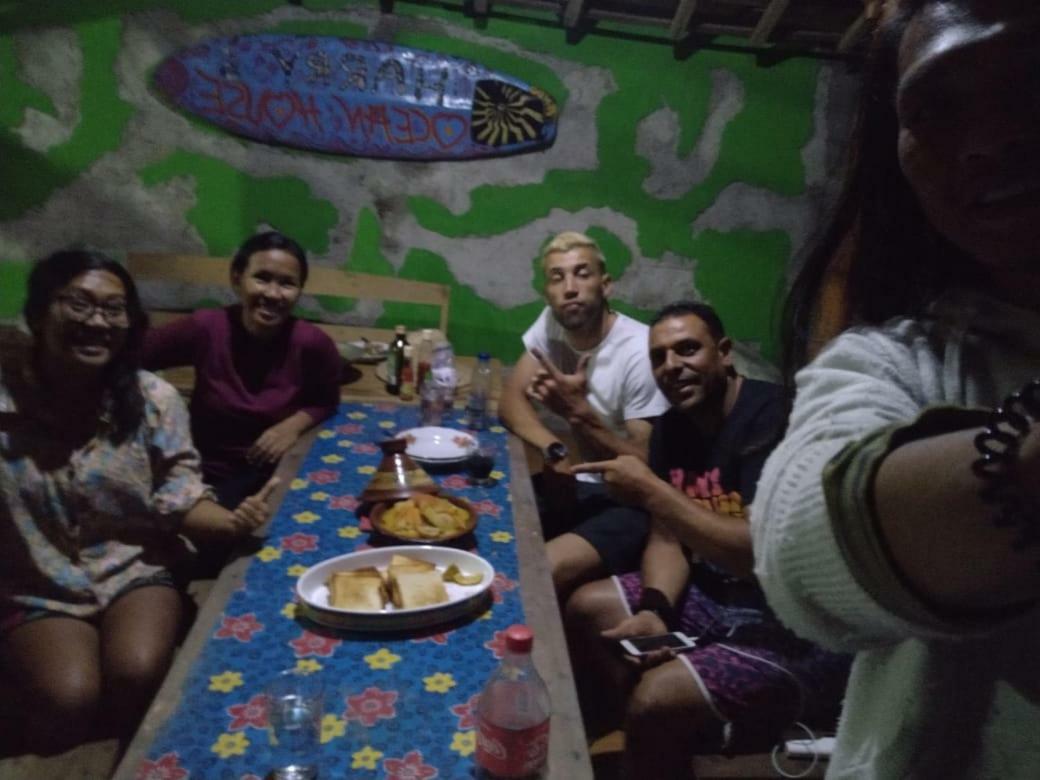 Harry'S Ocean House Watukarung Homestay Kalak Экстерьер фото