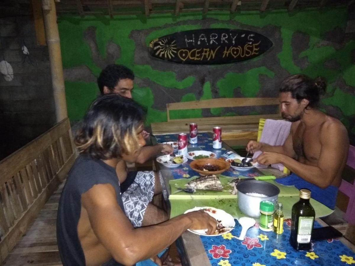 Harry'S Ocean House Watukarung Homestay Kalak Экстерьер фото